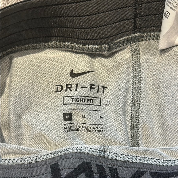 Nike Pro Men's Grey Pants - Picture 2 of 2